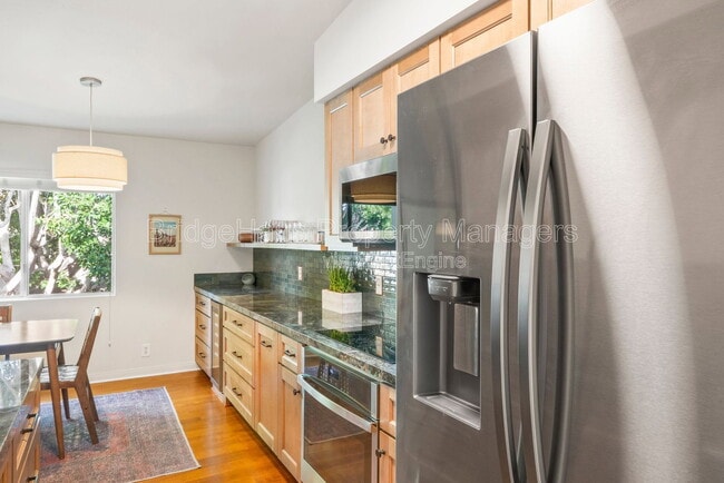 Building Photo - 3972 Jackdaw St
