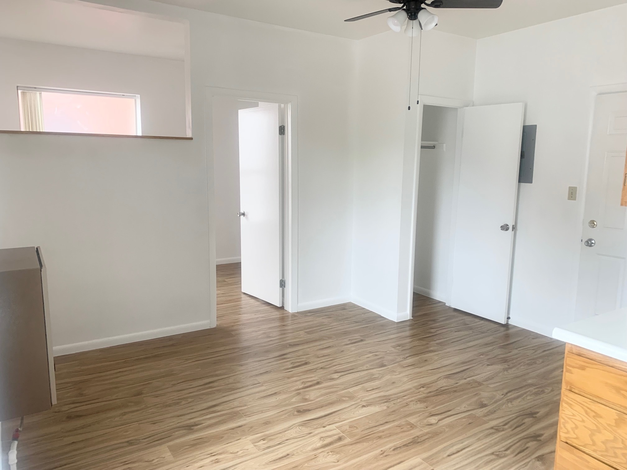 Living Area - 454 S 500 E