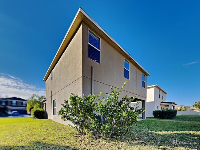 Building Photo - 13814 Crater Cir