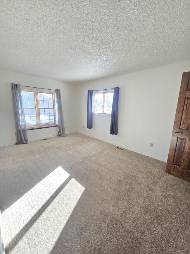 Building Photo - 7930 Conifer Dr