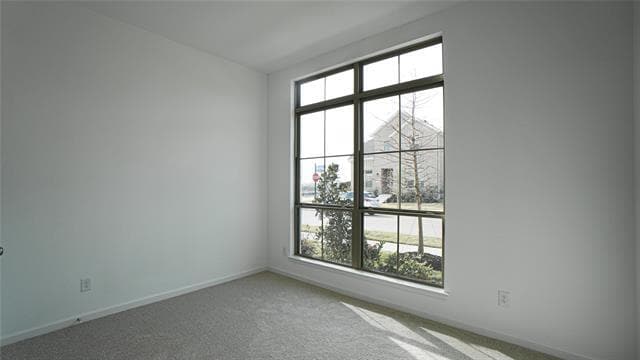 Building Photo - 5315 Tupper Ave