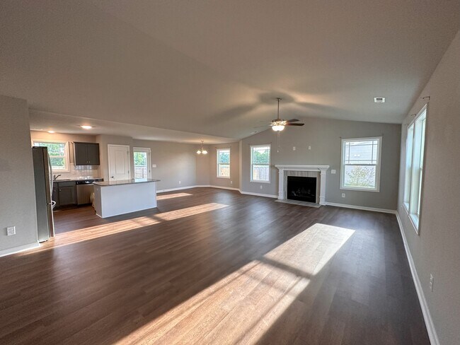 Building Photo - 243 Beaver Tavern Dr