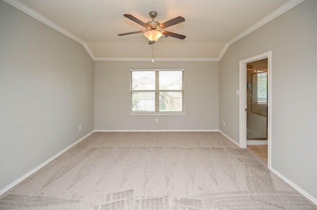 Building Photo - 6431 Calgary Woods Ln