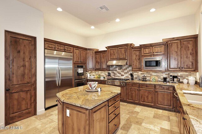 Building Photo - 10903 E Siena Way