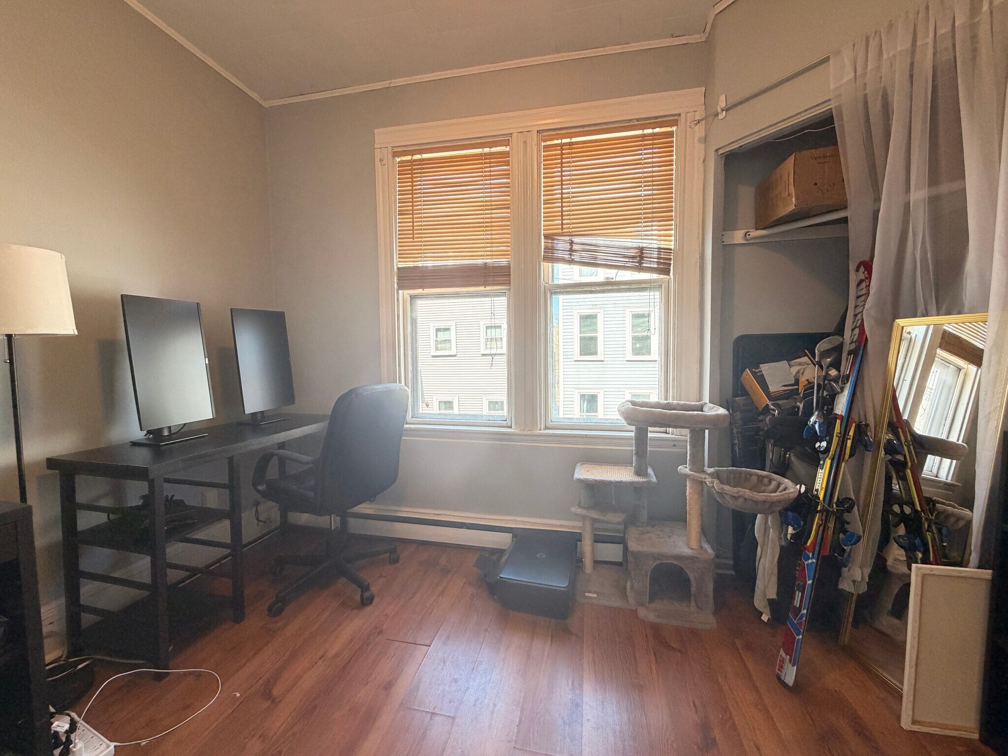 Building Photo - 18 Washburn St