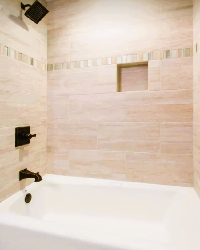 Building Photo - 4760 Walden Cir