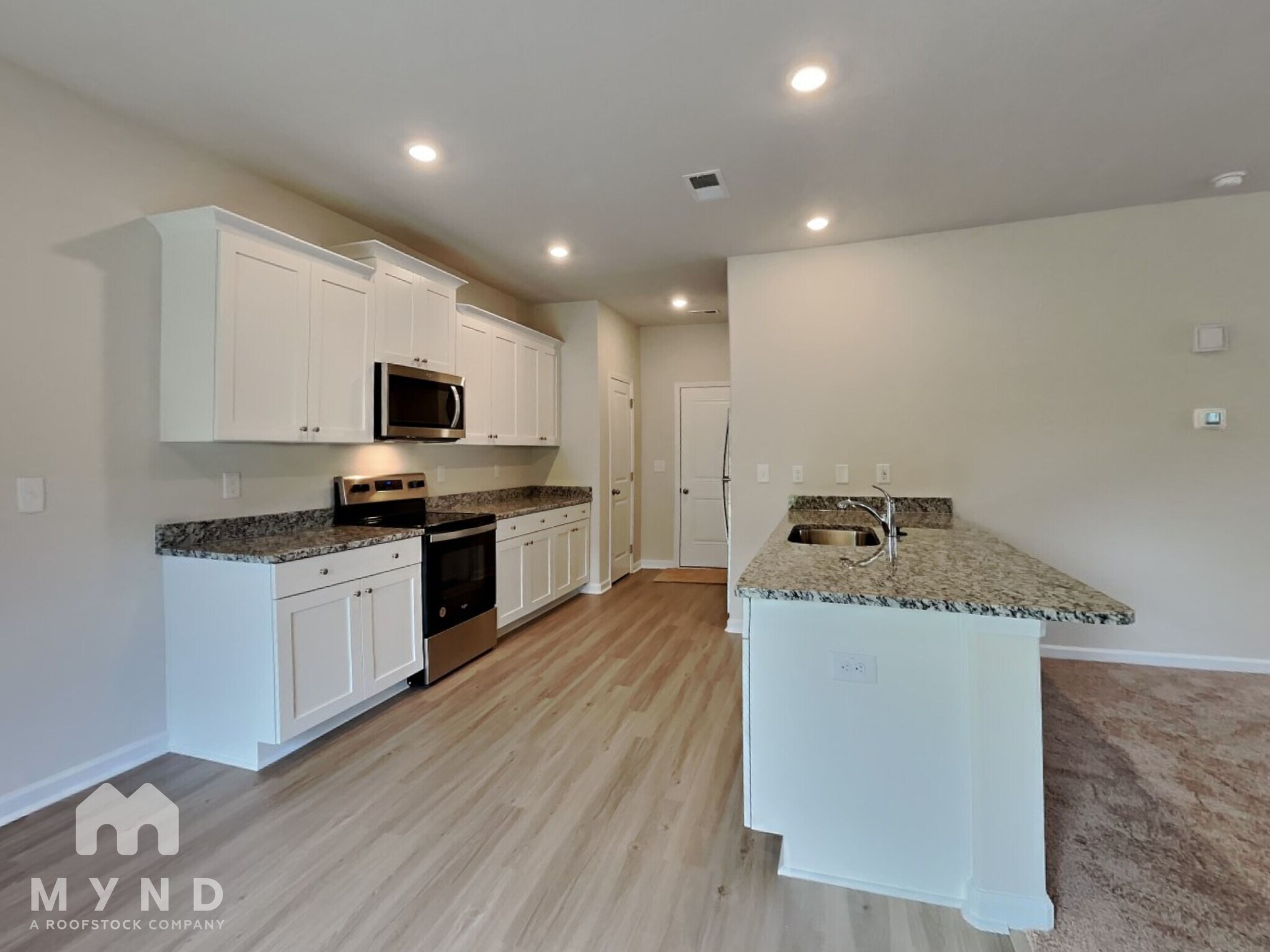 Building Photo - 123 Taverners Ln
