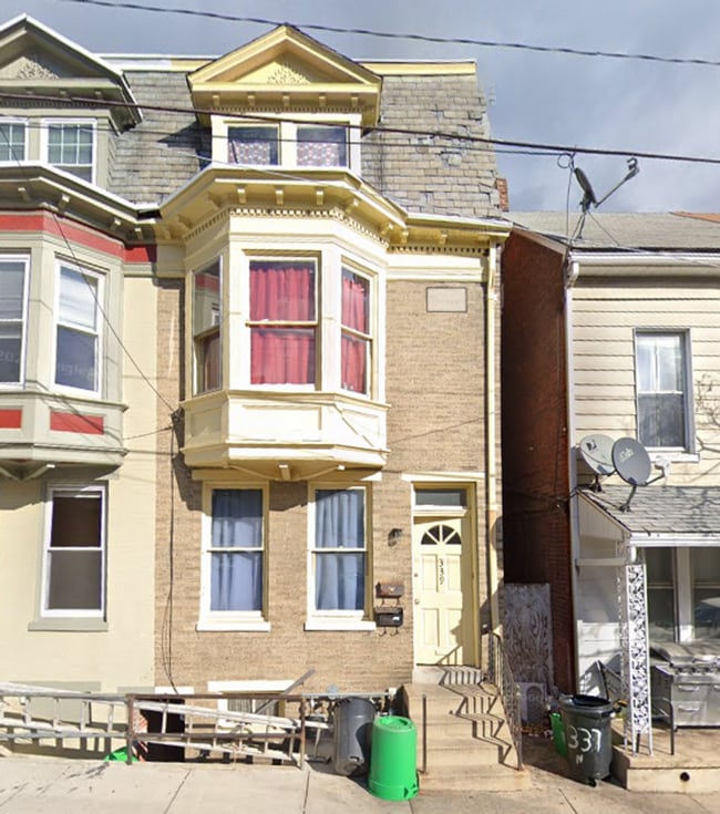 Building Photo - Available Now! York City SD