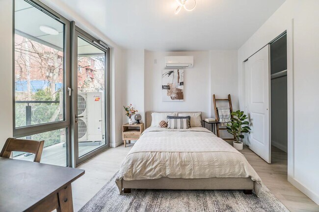 Building Photo - 7065 Queens Blvd