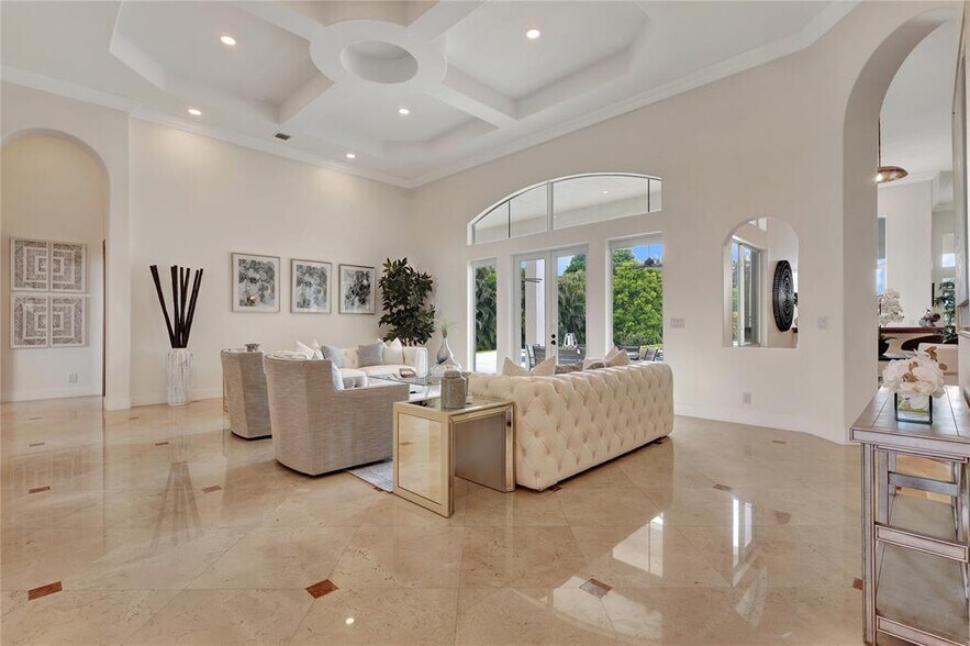 Building Photo - 5941 SW 185th Way