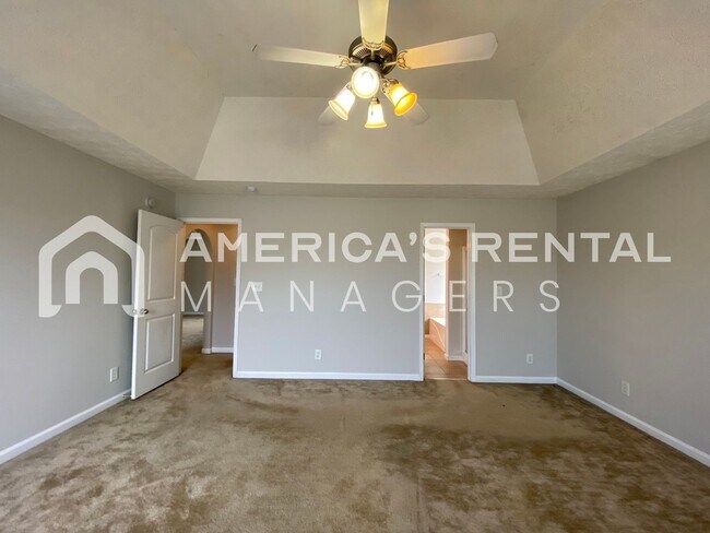 Building Photo - Home for Rent in Montgomery with Fenced in Backyard!!! New LVP Flooring! View with 48 Hours Notic...