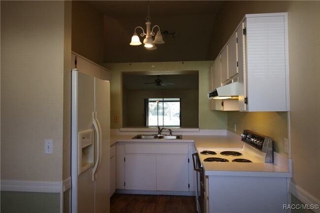 Building Photo - 1873 Arrowwood Ln