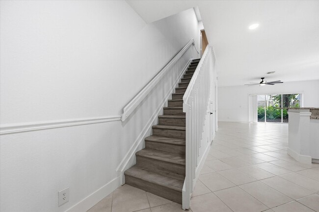 Building Photo - 13380 Georgian Ct