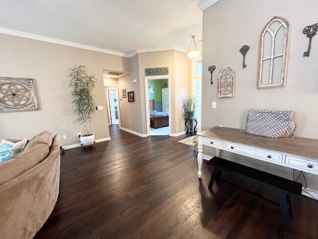 Building Photo - 110 Inland Cir