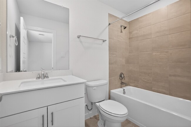 Building Photo - 17882 Stone Ter Ct