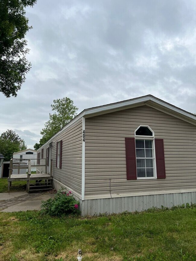 Primary Photo - Home For Sale