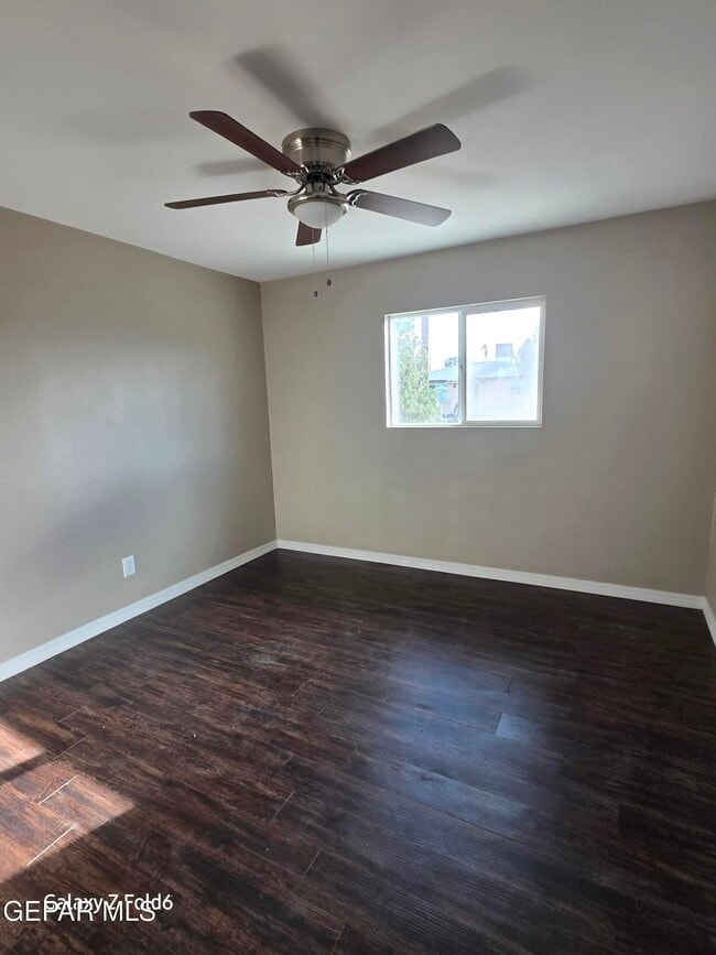 Building Photo - 8051 Algerita Ct