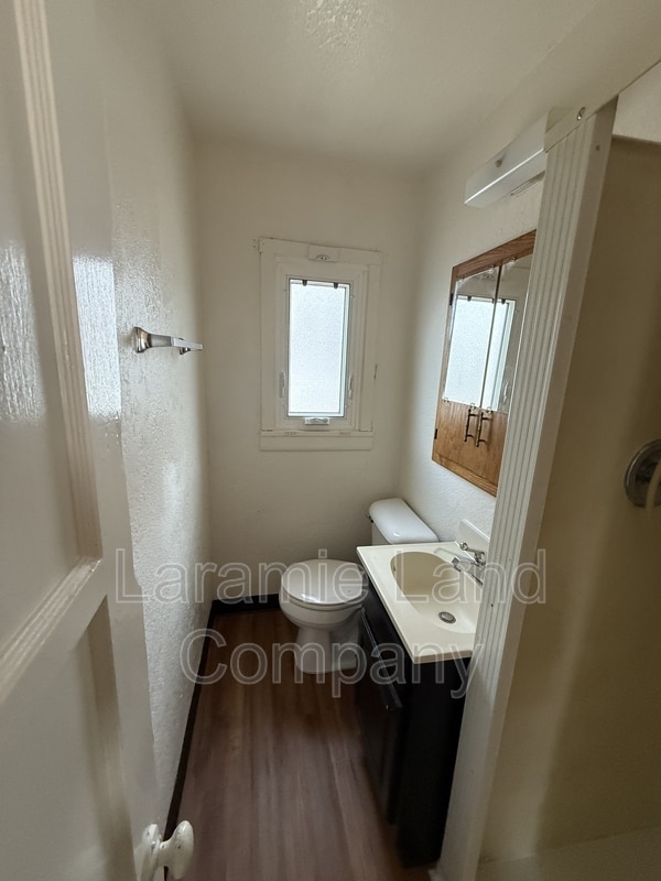 Building Photo - 859 N 4th St