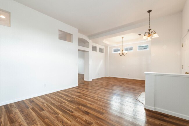 Building Photo - 10440 Arbor Way