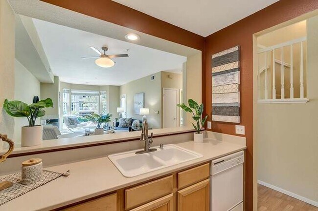 Building Photo - Serene & Pristine: 3 Bedroom, 3 Bath Bi-Level Condominium available in Central San Jose Location