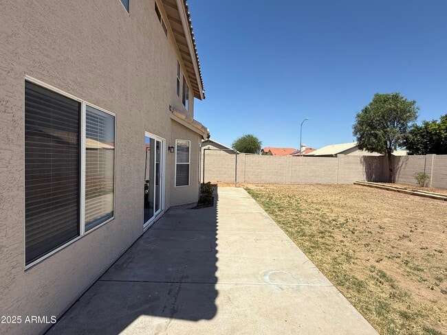 Building Photo - 8460 W Aster Dr