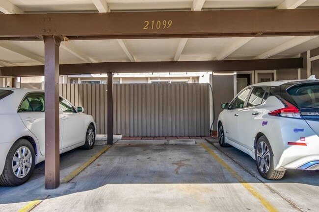 Building Photo - 2-Bed Cupertino Home with Private Yard, In-Unit Laundry, Pool and Clubhouse