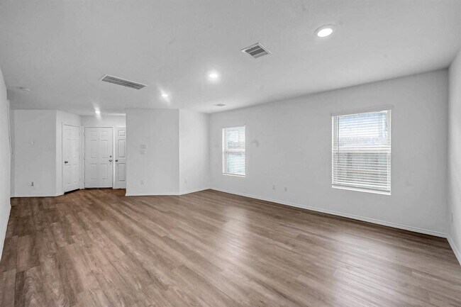Building Photo - 1714 Campos Ct
