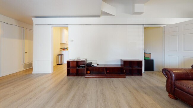 Building Photo - 5318 Redding Rd