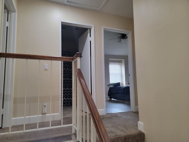 Building Photo - 4 bedrooms
