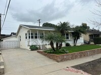 Building Photo - Spacious 4-Bedroom, 2-Bath Home in Desirable La Habra Location