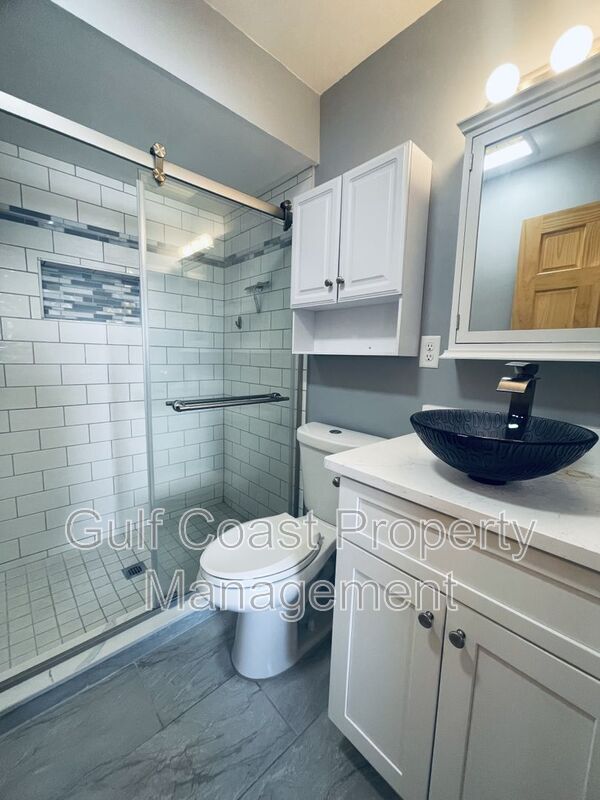 Building Photo - 25225 Rampart Blvd