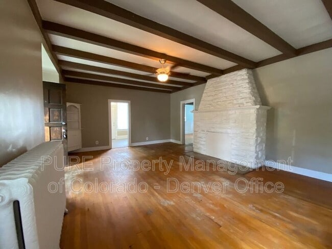 Building Photo - 3603 E 16th Ave