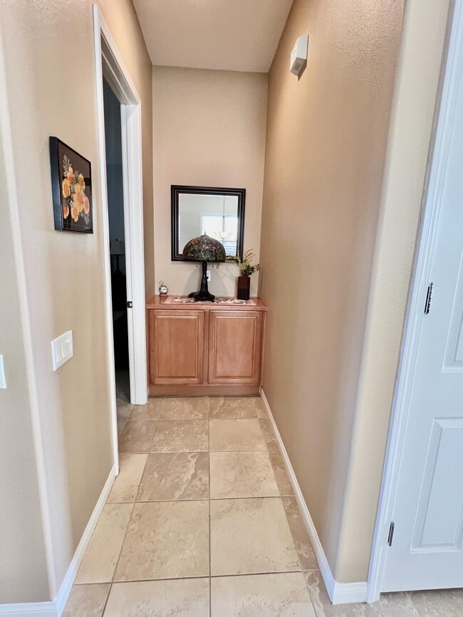 Building Photo - 40759 Calle Guapo