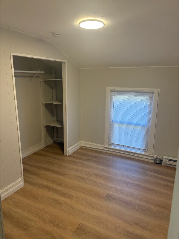 Building Photo - 1328 N Main St