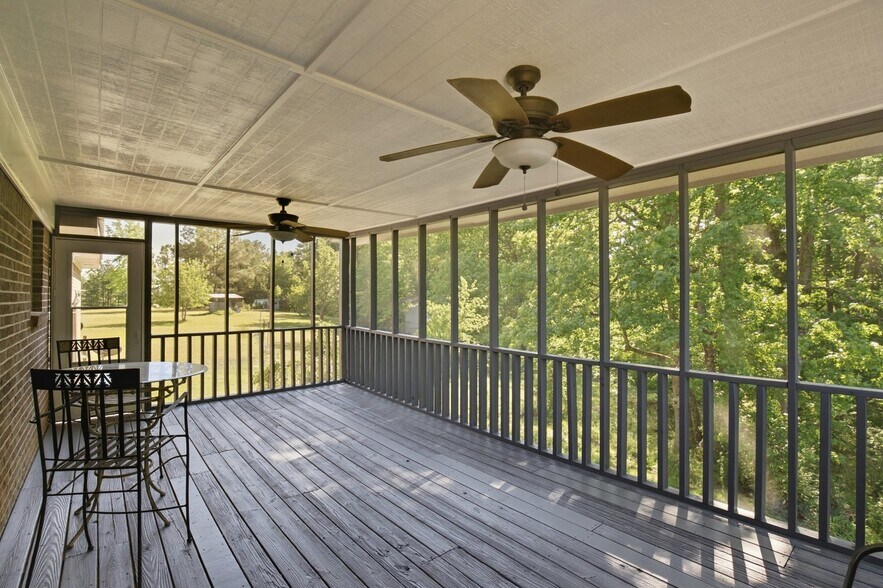 Building Photo - 1114 Blackjack Rd
