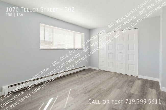 Building Photo - 1070 Teller St