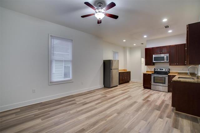 Building Photo - 5513 Victor St