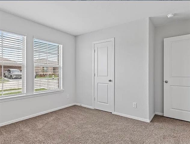 Building Photo - 620 W 1st St