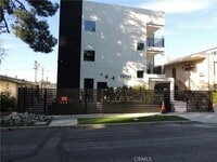 Building Photo - 22735 Del Valle St