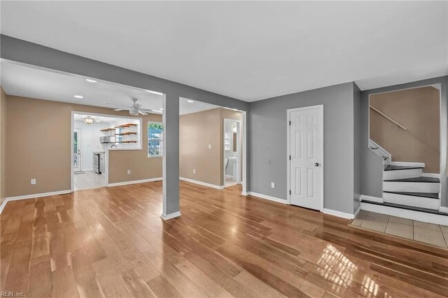 Building Photo - 1336 Maplewood Ave