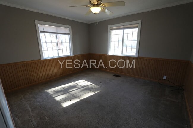 Building Photo - 2 Bedroom 1 Bath House