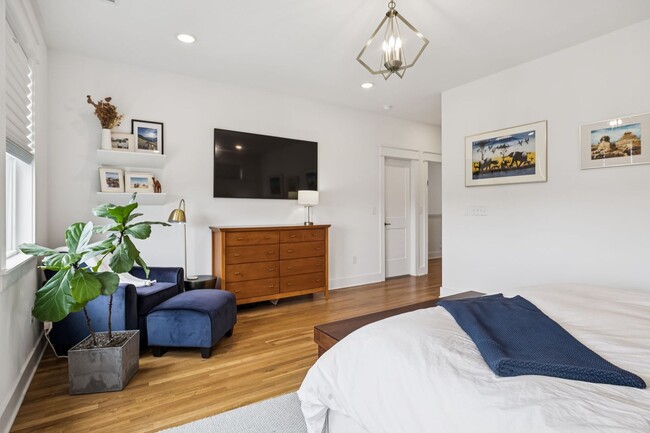 Building Photo - Great East Nashville house-close to 5 Points and Shelby Park