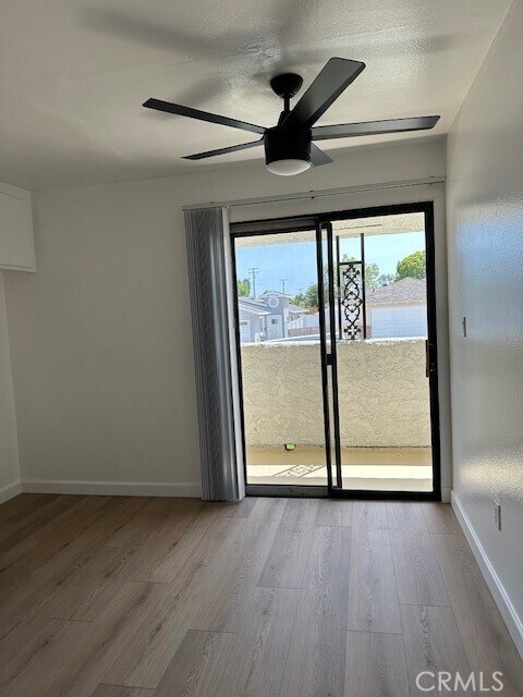 Building Photo - 755 E Date St