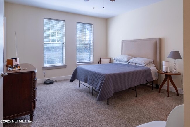 Building Photo - 1661 Riverside Ave