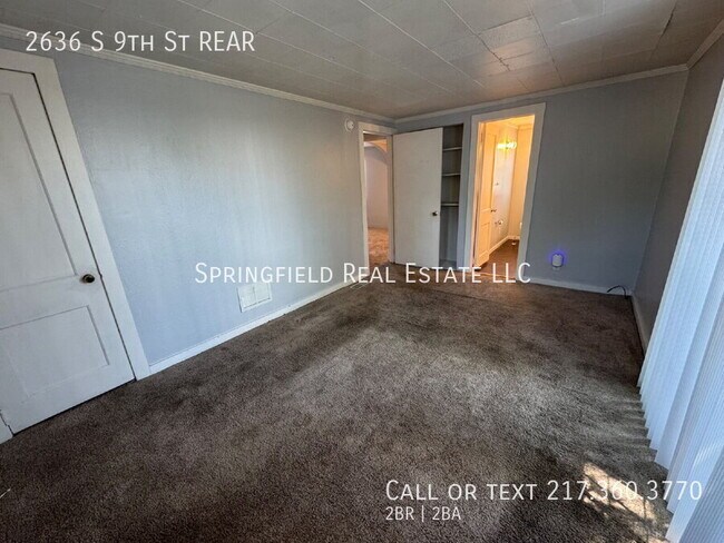 Building Photo - 2636 S 9th St