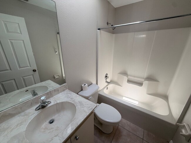 Building Photo - 3/2 Beauty For Lease in New Smyrna Beach!