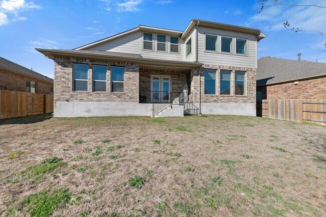 Building Photo - 2921 St Paul Rivera
