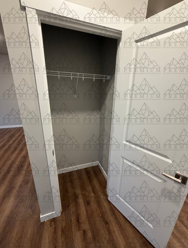 Building Photo - 1st MONTH FREE - 3 BED 2.5 BATH NEW BUILD!