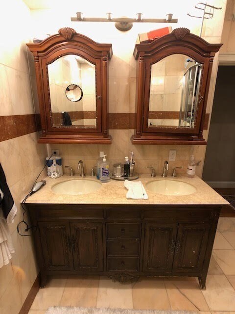 Building Photo - 186 Beacon St