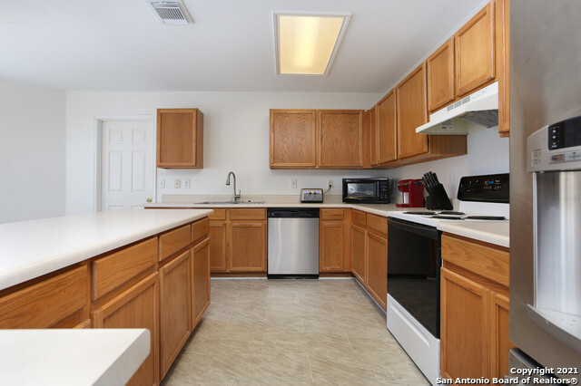 Building Photo - 8514 Coppermine-